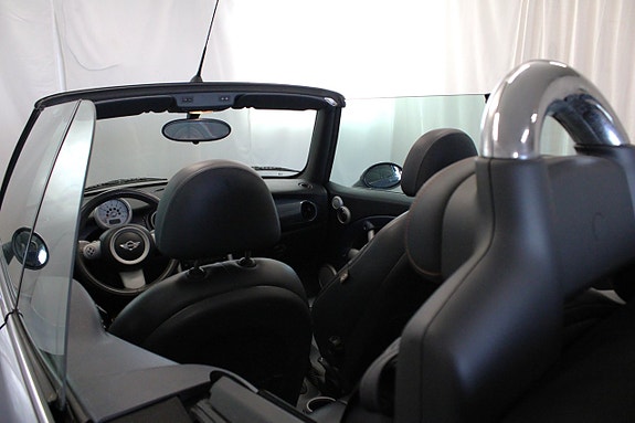 MINI Cooper S 26 of 30