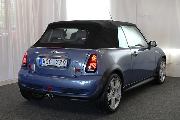 MINI Cooper S 7 of 30