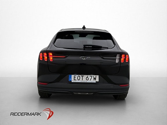 Ford Mustang Mach-E 8 of 30