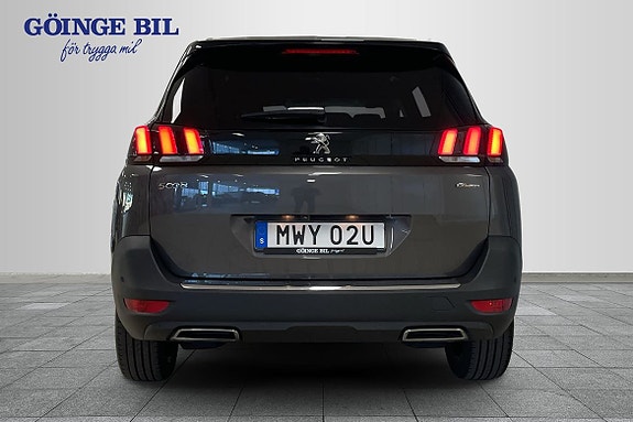 Peugeot 5008 7 of 18
