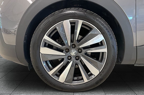 Peugeot 5008 8 of 18
