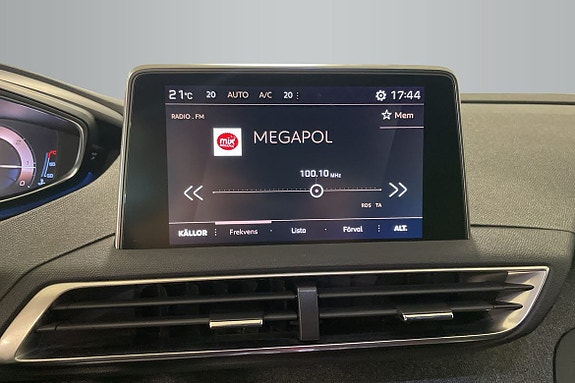 Peugeot 5008 13 of 18
