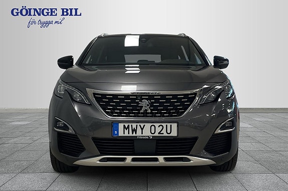 Peugeot 5008 3 of 18