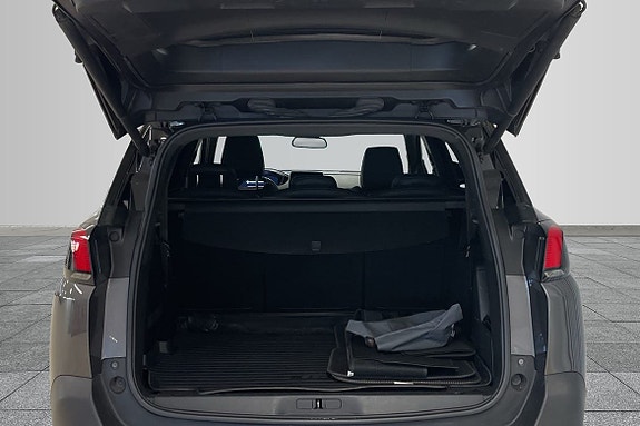 Peugeot 5008 9 of 18