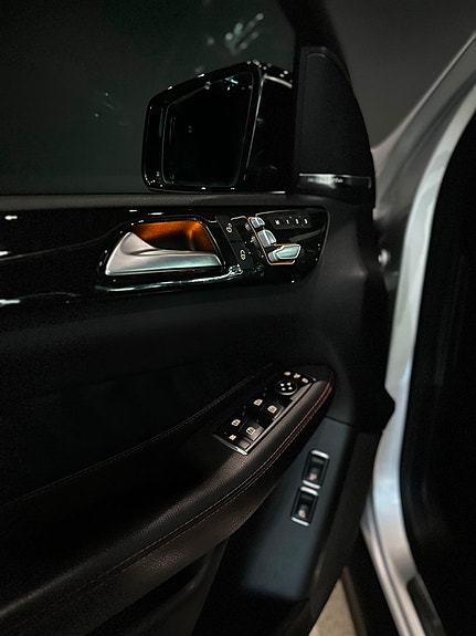 Mercedes-Benz GLE450 14 of 19