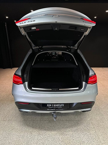 Mercedes-Benz GLE450 8 of 19