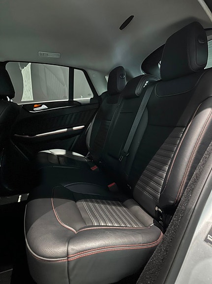Mercedes-Benz GLE450 9 of 19