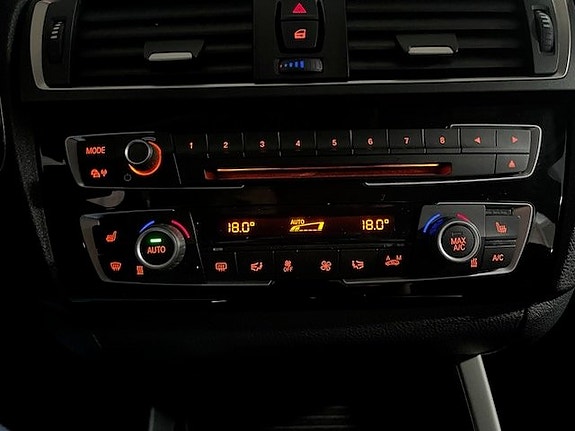 BMW 118i 17 of 20