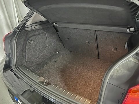 BMW 118i 19 of 20