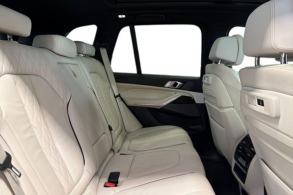 BMW X5 7 of 18