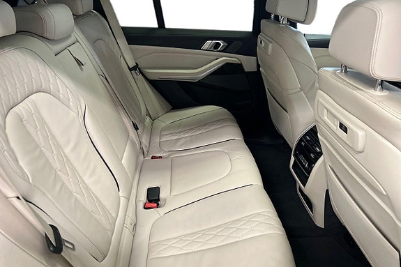 BMW X5 7 of 22