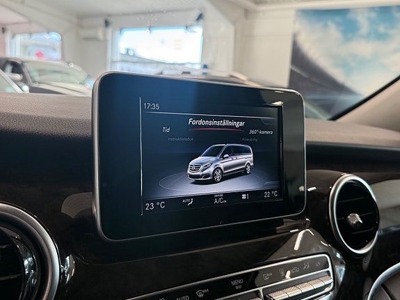 Mercedes-Benz V250 d 14 of 15