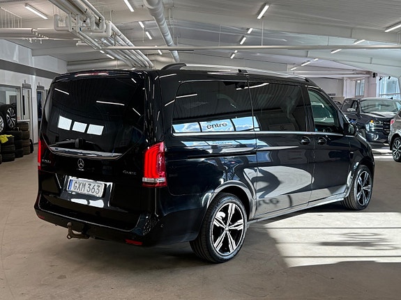 Mercedes-Benz V250 d 3 of 15