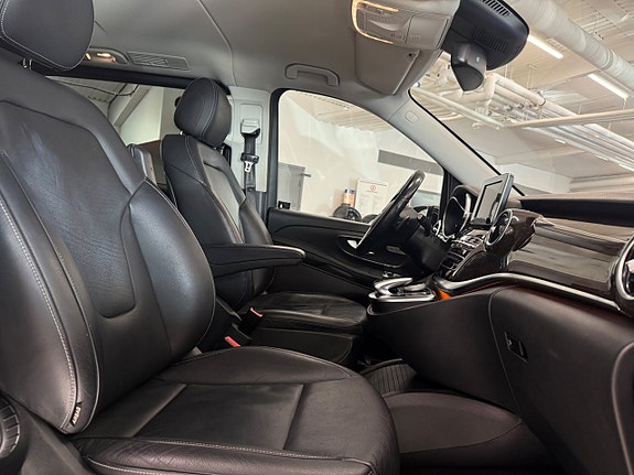 Mercedes-Benz V250 d 5 of 15