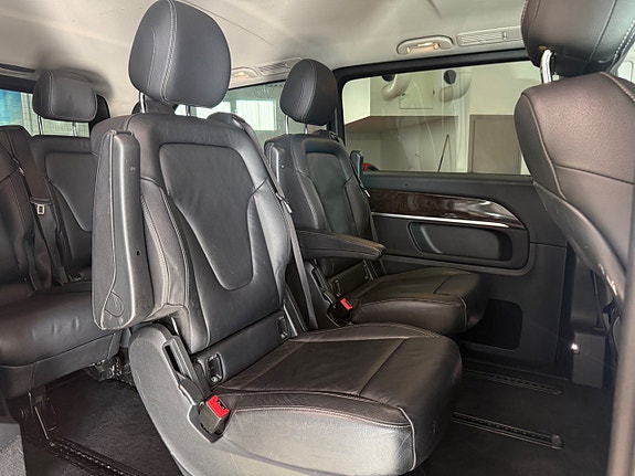 Mercedes-Benz V250 d 6 of 15