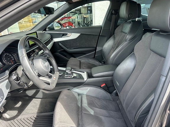 Audi A4 8 of 18