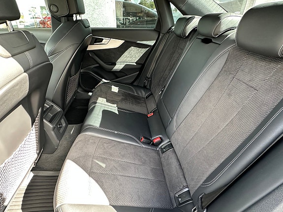 Audi A4 7 of 18