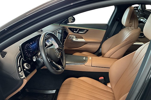 Mercedes-Benz E300 de 7 of 28