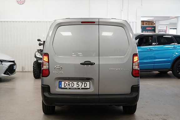 Toyota Proace City 13 of 27