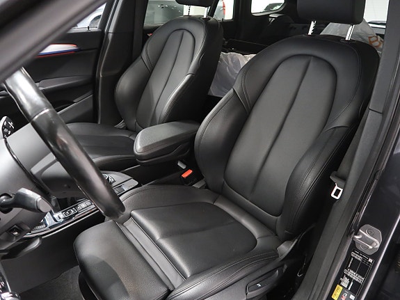 BMW X1 18 of 30