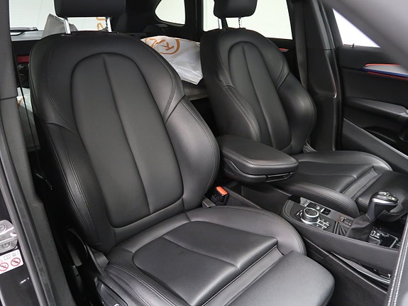 BMW X1 20 of 30