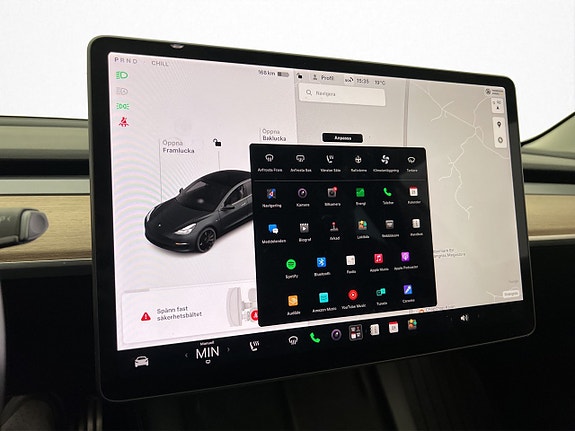 Tesla Model 3 19 of 30