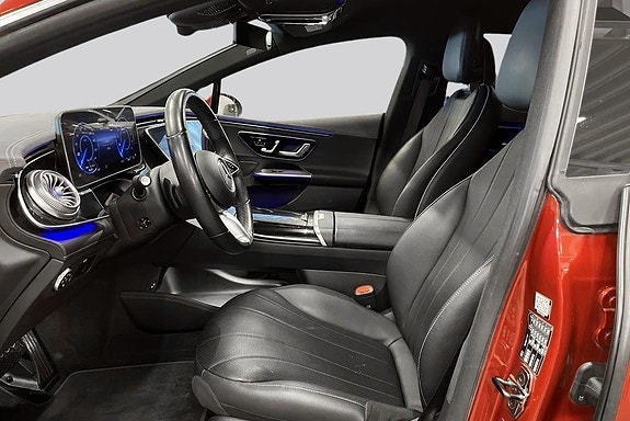 Mercedes-Benz EQE300 8 of 17