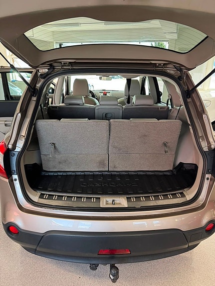 Nissan Qashqai+2 5 of 12
