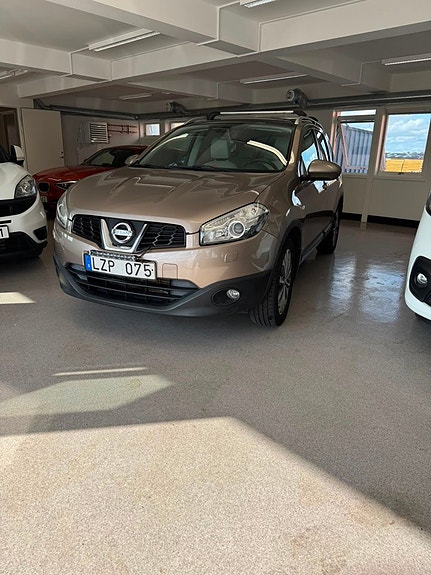 Nissan Qashqai+2 11 of 12
