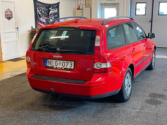 Volvo V50 5 of 10