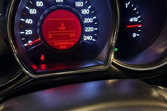 Kia Ceed 12 of 12