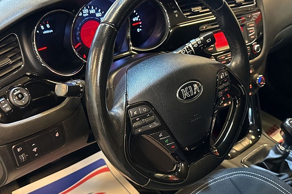 Kia Ceed 10 of 12
