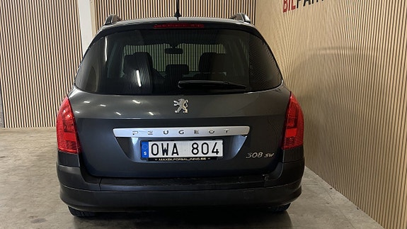 Peugeot 308 SW 4 of 12