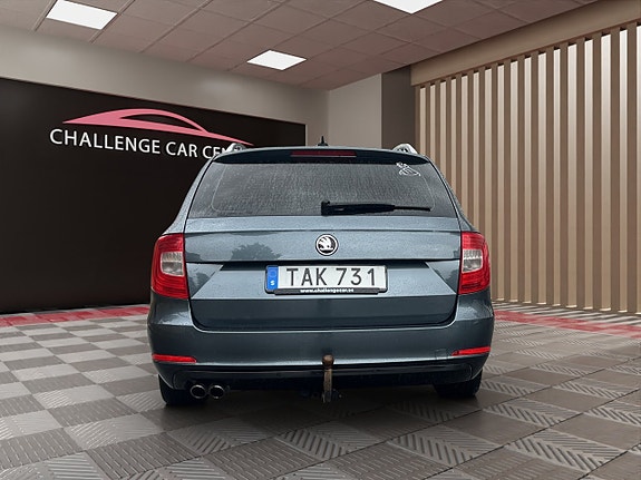 Skoda Superb 7 of 14