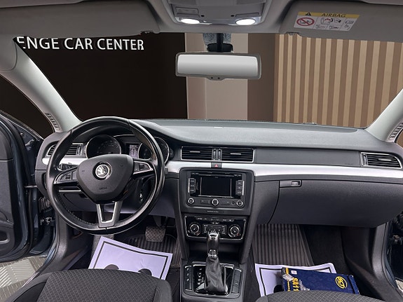 Skoda Superb 12 of 14