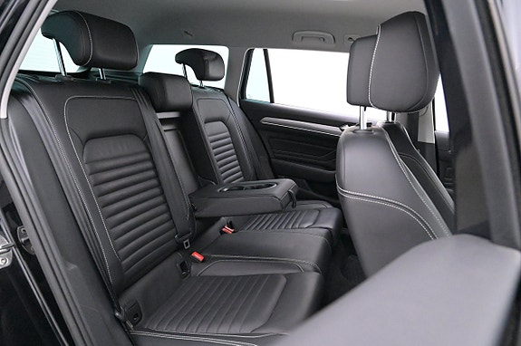 Volkswagen Passat 20 of 27