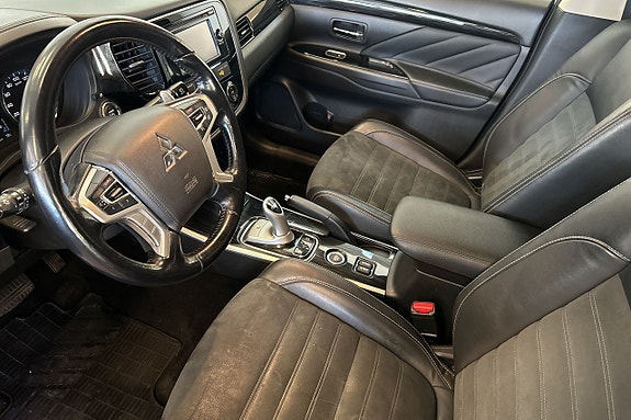 Mitsubishi Outlander 19 of 30