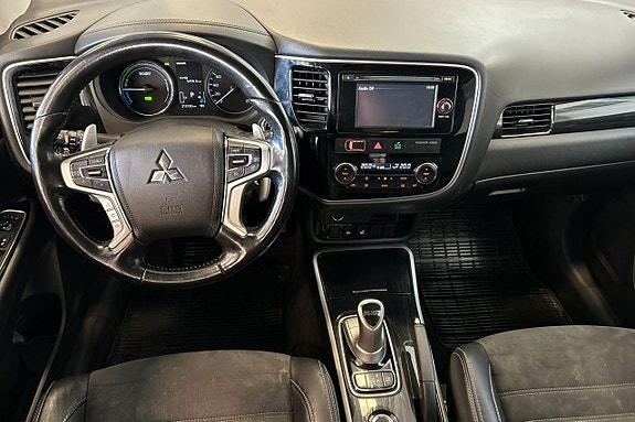 Mitsubishi Outlander 21 of 30