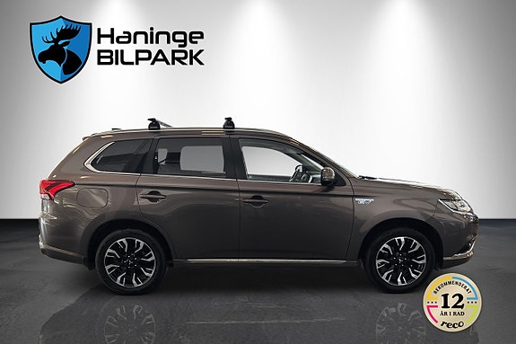 Mitsubishi Outlander 6 of 30
