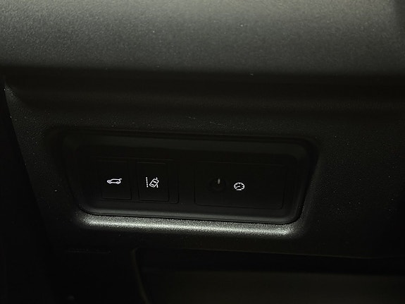 Land Rover Discovery Sport 12 of 23