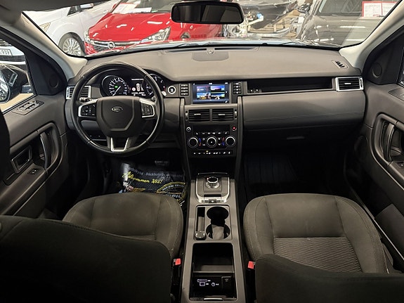 Land Rover Discovery Sport 21 of 23
