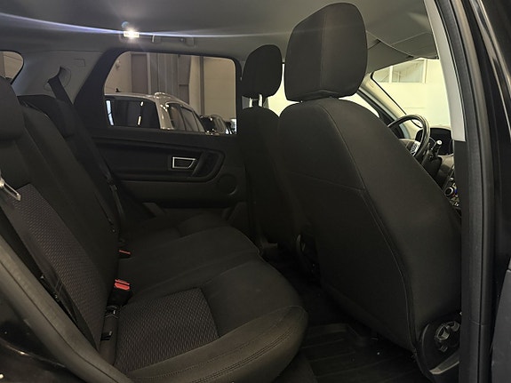 Land Rover Discovery Sport 10 of 23