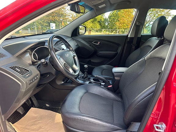 Hyundai ix35 8 of 10
