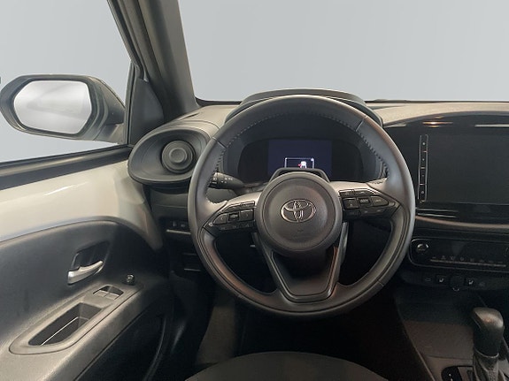 Toyota Aygo X 9 of 16