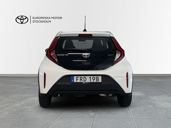 Toyota Aygo X 4 of 16