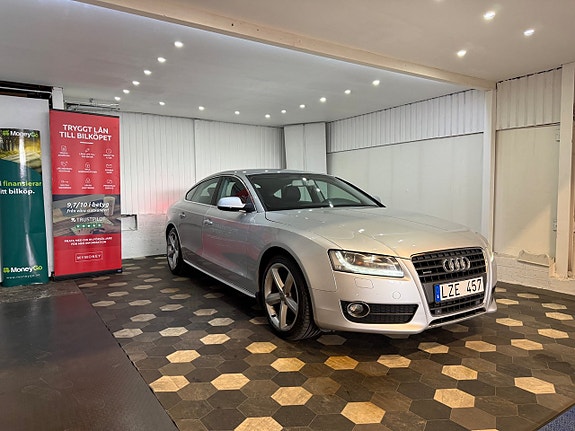 Audi A5 2 of 17
