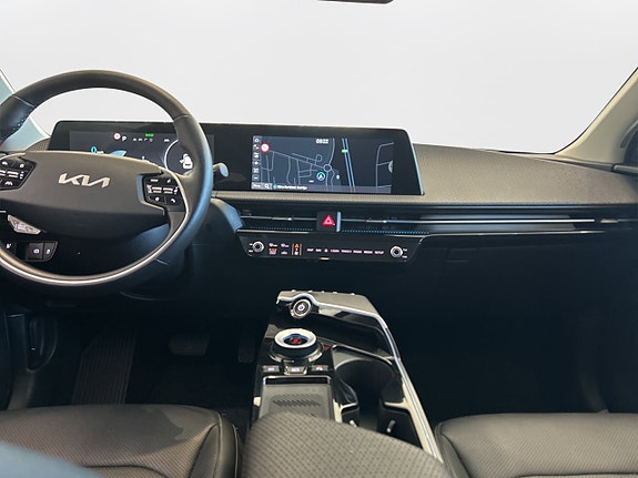 Kia EV6 7 of 15