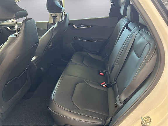 Kia EV6 9 of 15