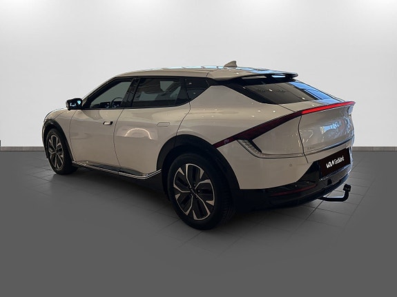 Kia EV6 6 of 15