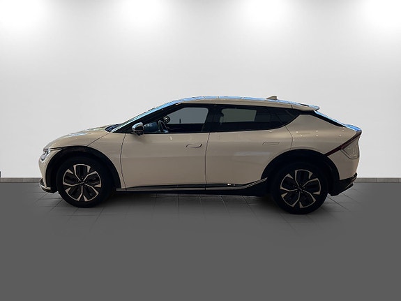 Kia EV6 4 of 15